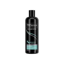Obrázek k výrobku TRESemmé Smooth & Silky šampón pro krepaté a suché vlasy 500 ml