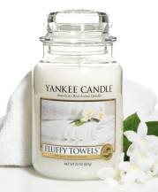 Obrázek k výrobku Yankee Candle vonná svíčka ve skle 623g Fluffy Towels - Nadýchané ručníky